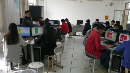 震旦學院機電工程學院 數字引領未來，卓越成就夢想